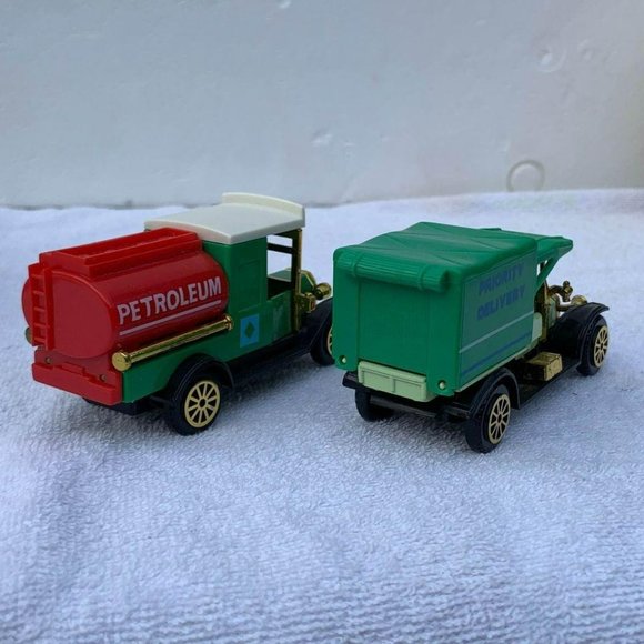 Readers Digest Toy Trucks, Tanker And Delivery Truck Vintage 80s Diecast Toys - Picture 6 of 9